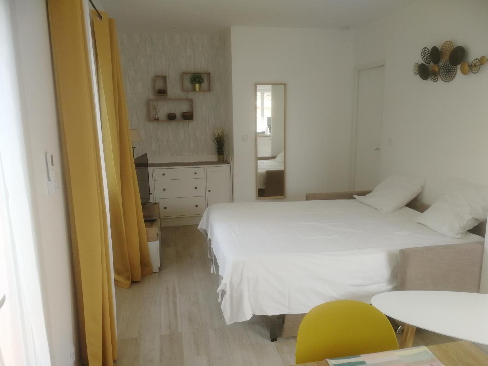 Le Beau Site By Beds83 Apartment เฟรฌูส ภายนอก รูปภาพ